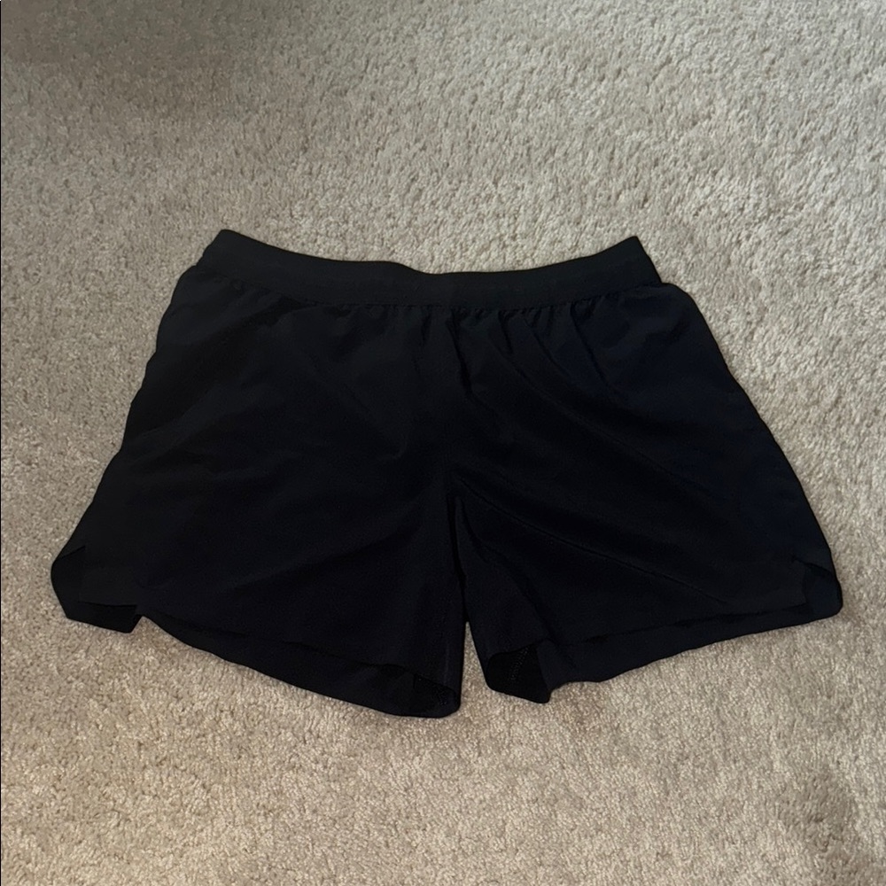 Men’s 5” Black Shorts
